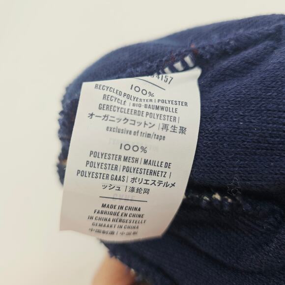 United by Blue quality
Recycled Novelty Pom Beanie OS Navy Blue - Picture 5 of 8